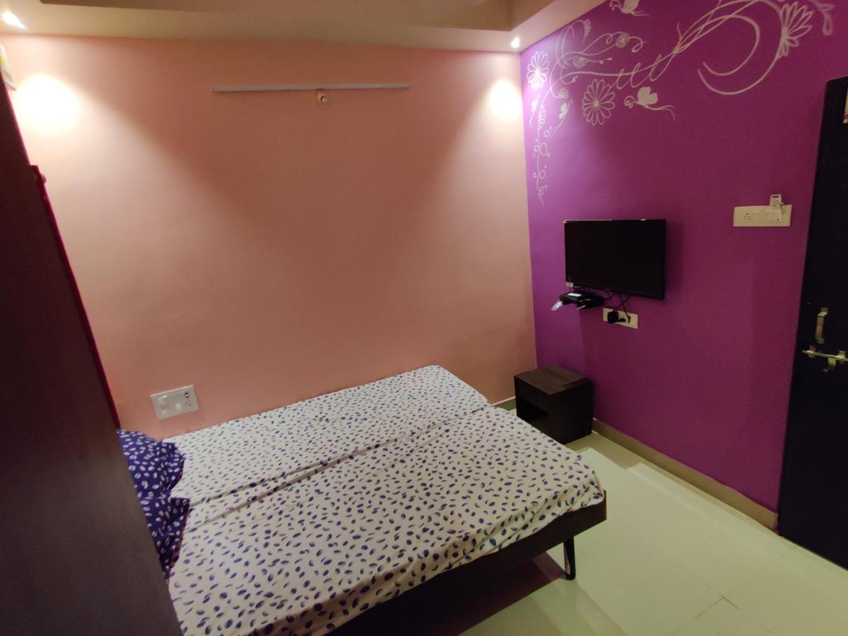Bandekar Home Stay Mālvan Exterior foto